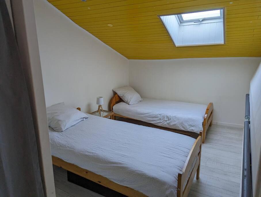 Maison De Village, Jacuzzi, Salle Cinema Valencin Extérieur photo